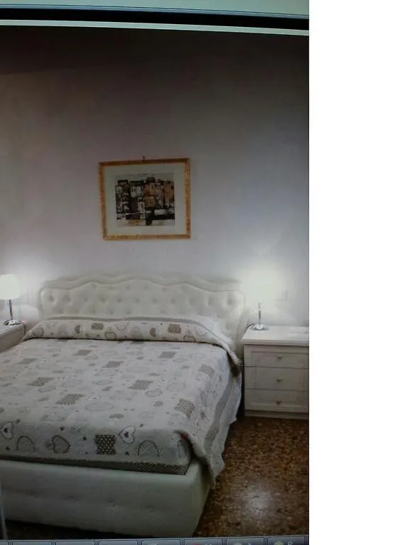 Angolo Fiorito Venice 3*,  Italy