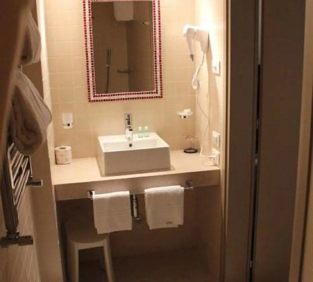 *** Inn Angolo Fiorito Venice Italy