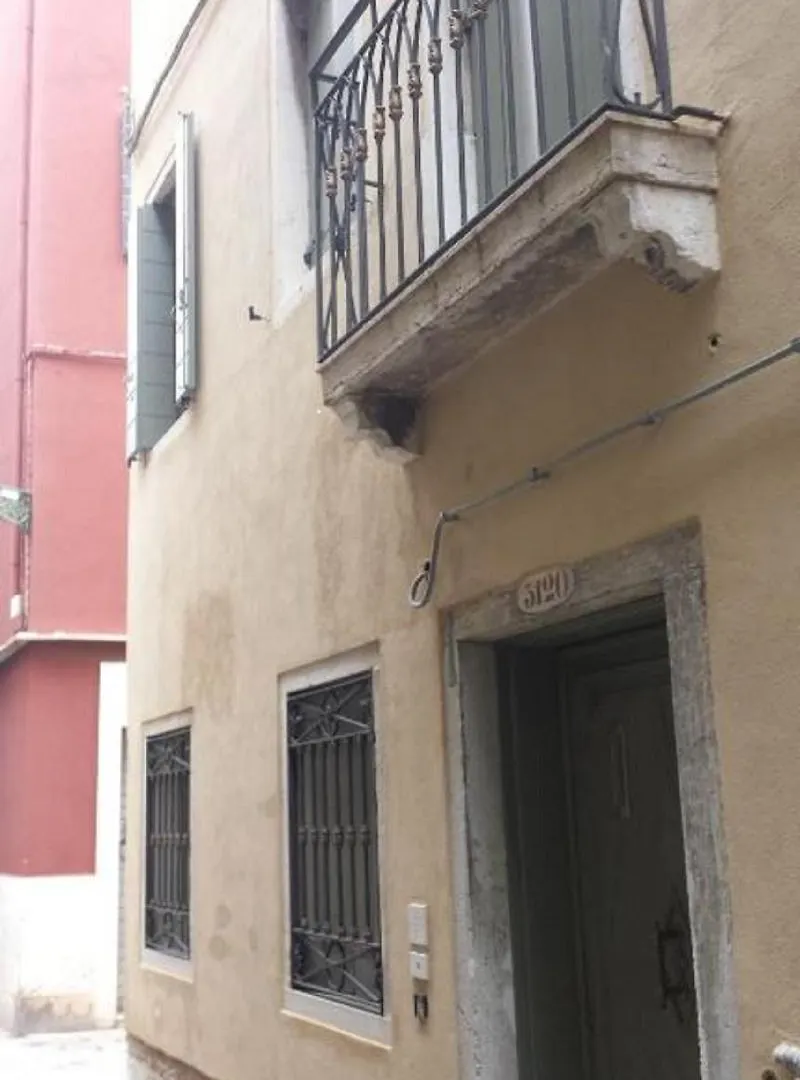 Angolo Fiorito Venice Inn