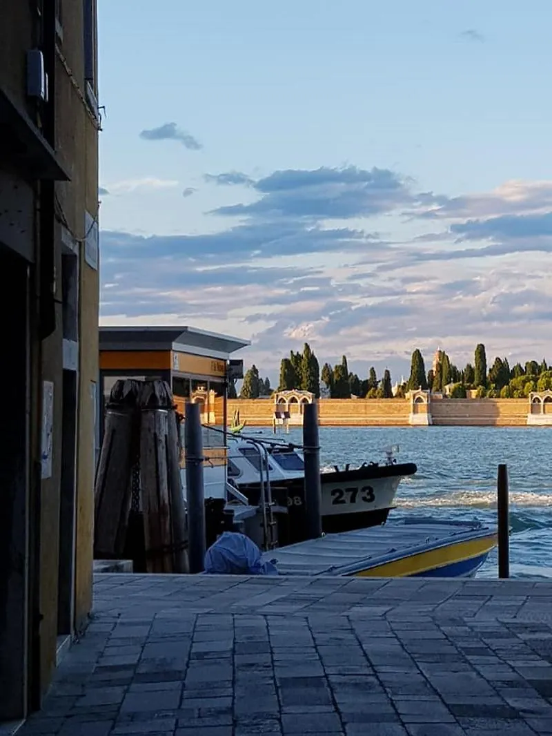 Angolo Fiorito Venezia